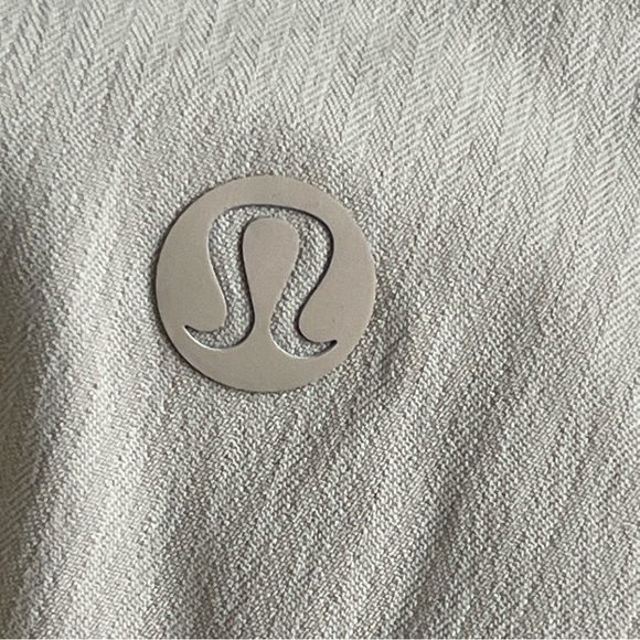 Lululemon Athletica Beyond the Studio Lined Joggers Women’s Size 4 Light Sage - Picture 9 of 11